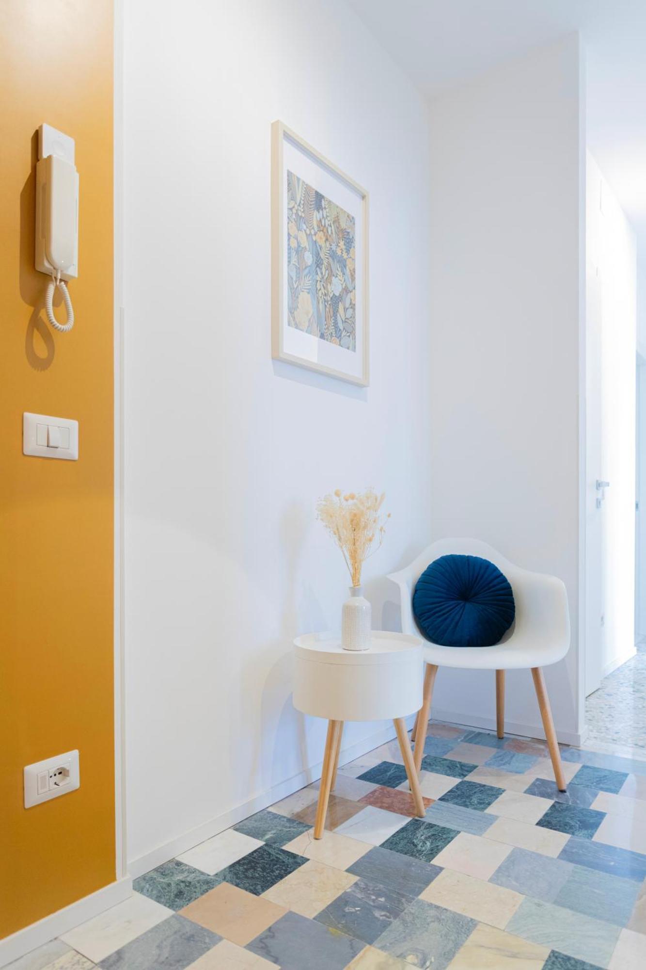Flora Cozy Flat Close To Metro *
